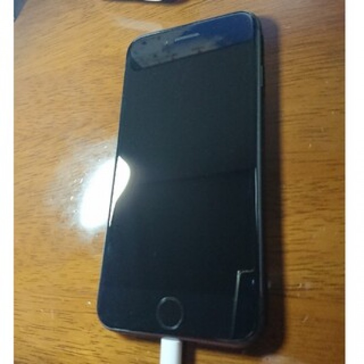 iphone 8  Black 64GB 付属品完備 美品