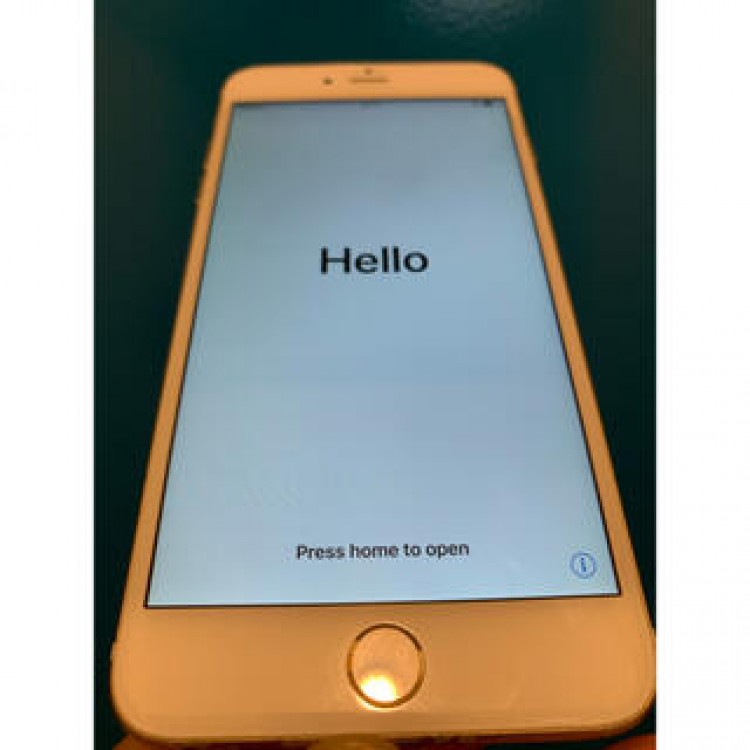 iPhone 6s plus ゴールド　