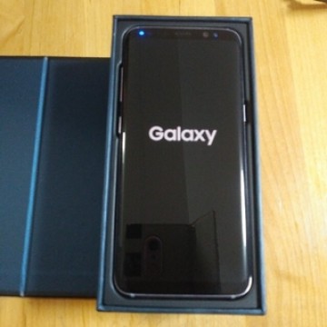 Galaxy S8 SC-02J 5.8インチ メモリー4GB ストレージ64G