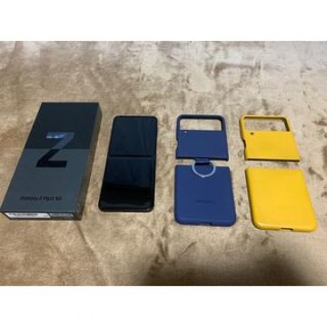 AU Galaxy Z Flip 3 5G SCG12 ブラック 公式ケース付き