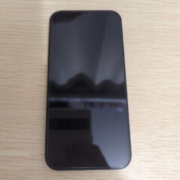 美品　アップル iPhone12 64GB ブラック