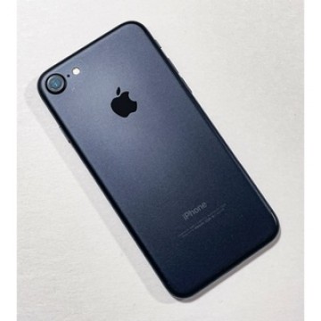 iPhone7 32G ブラック Apple アップル docomo ドコモ