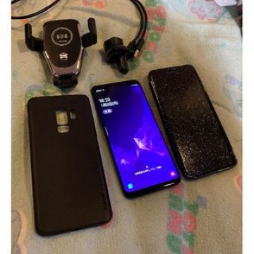 ドコモ　Galaxy S9+ ジャンク　ミッドナイトブラック