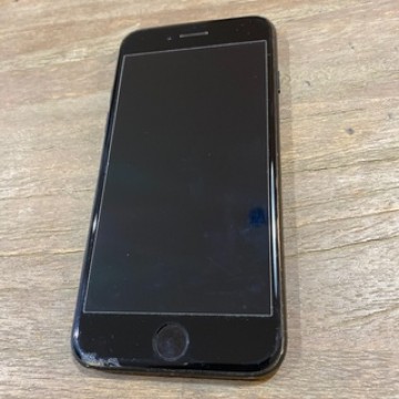 iphone 7  b ブラック