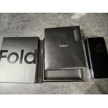 【セール】SAMSUNG Galaxy Z Fold4  国内版（au）