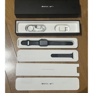 Apple watch 3 ナイキ 42mm  cellular